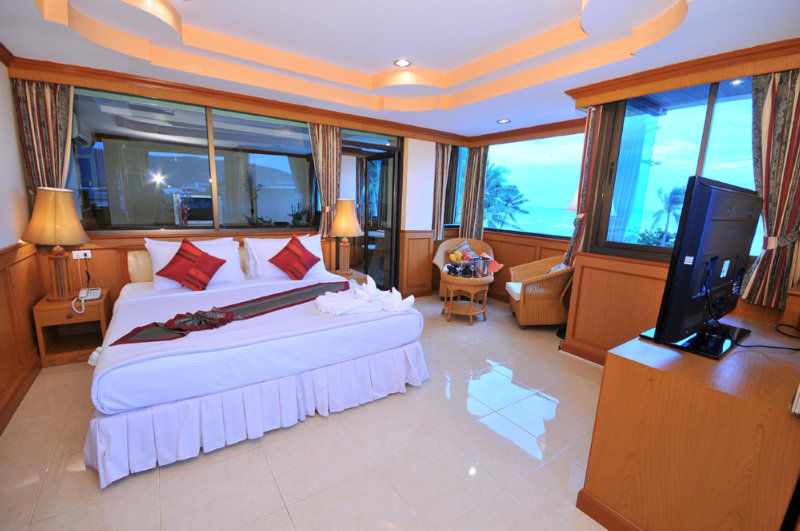 Grand Sea View Beach Resotel Lipa Noi Exterior photo