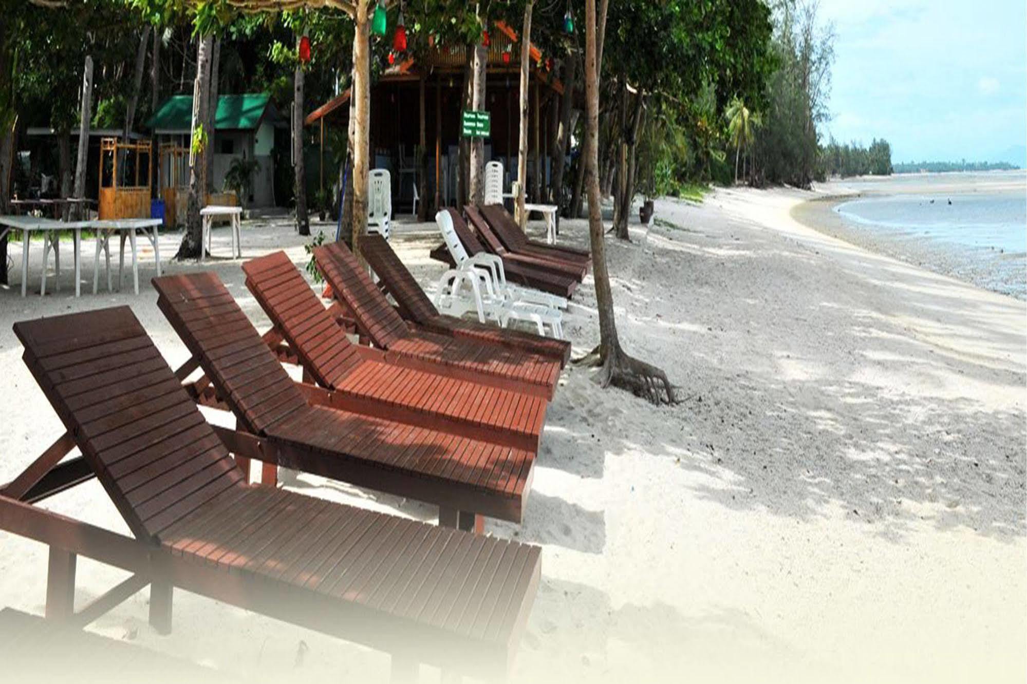 Grand Sea View Beach Resotel Lipa Noi Exterior photo